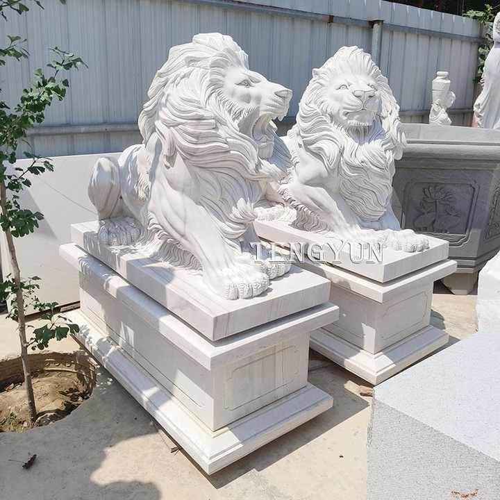 Sculptures - BackyarderDirect.com
